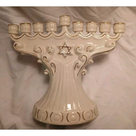 Vintage Ceramic Cream & Gold Trimmed Judaica Hanukkah Menorah Candle Holder - Picture 2 of 6